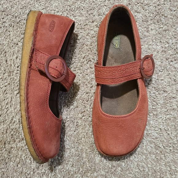Keen Mary Janes In Dusty Salmon Size 8.0 - Picture 3 of 8